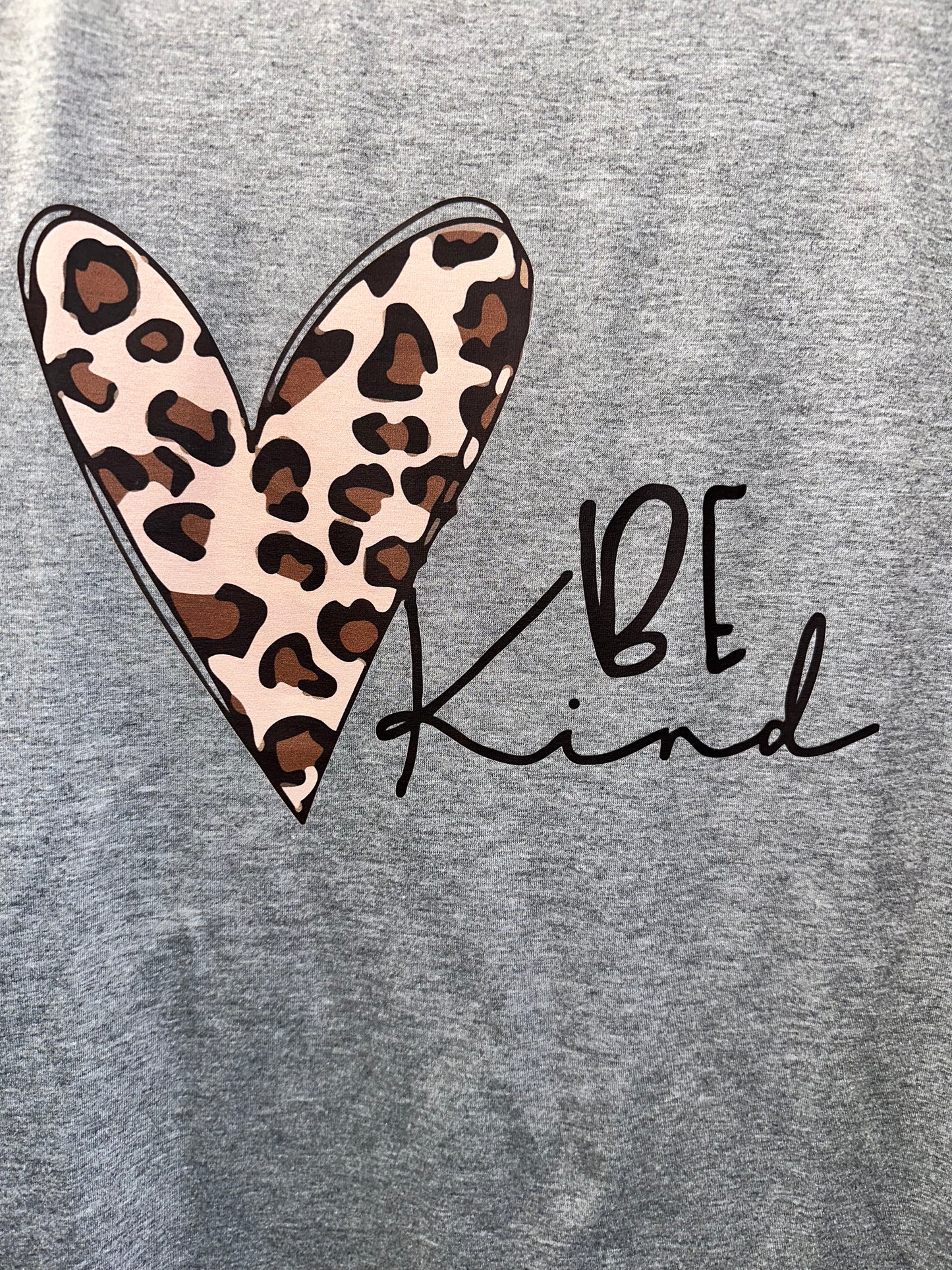 Be Kind Graphic Tee